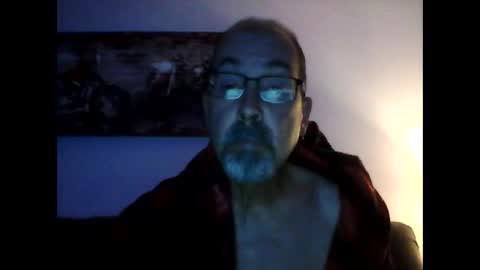 Snapshot of meathome3 chatting on 12-09-24, 12:30 me at home online show from 12-09-24, 12:30