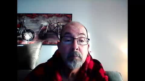 Snapshot of meathome3 chatting on 01-04-25, 01:31 me at home online show from 01-04-25, 01:31