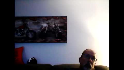 Snapshot of meathome3 chatting on 09-21-25, 11:28 me at home online show from 09-21-25, 11:28