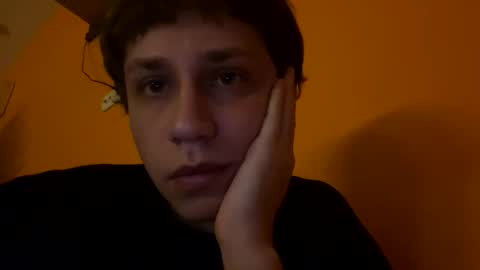 Snapshot of medalistt chatting on 12-16-25, 11:43 medalistt online show from 12-16-25, 11:43