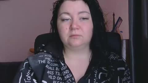 Snapshot of medjik_lool chatting on 01-09-26, 07:33 Oltereodora-lima online show from 01-09-26, 07:33