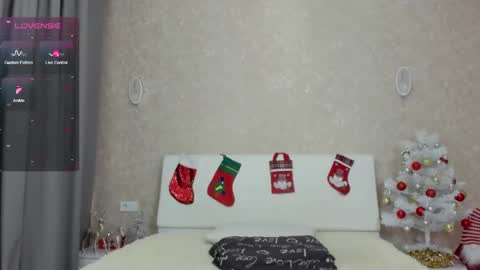 Snapshot of meegannlovee7 chatting on 12-23-24, 07:06 Megan online show from 12-23-24, 07:06