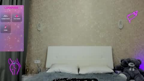 Snapshot of meegannlovee7 chatting on 01-27-25, 05:58 Megan online show from 01-27-25, 05:58