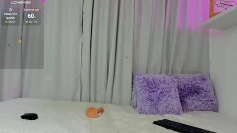 Melody online show from 03-24-26, 03:22