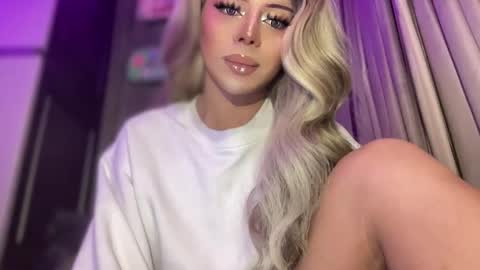 Snapshot of meetmehalfway888 chatting on 02-16-26, 01:18 GODDESS OF ALL GODDESSES online show from 02-16-26, 01:18