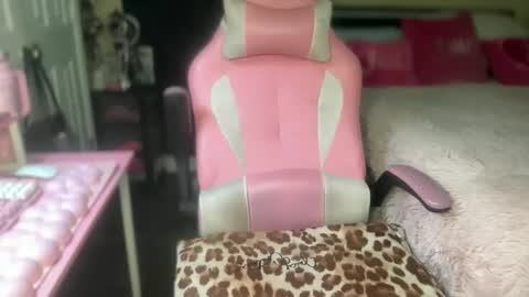 Southern Peach online show from 04-17-26, 04:15