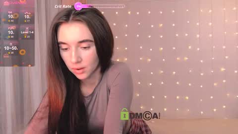 Polly online show from 10-24-25, 01:51