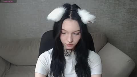 Snapshot of mefwhore chatting on 02-28-25, 03:26 mefwhOre online show from 02-28-25, 03:26