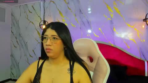 Snapshot of megan_bigboobs3 chatting on 12-22-25, 10:34 Megan online show from 12-22-25, 10:34