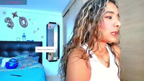 Snapshot of megan_collins206 chatting on 08-05-26, 02:14 Megan online show from 08-05-26, 02:14