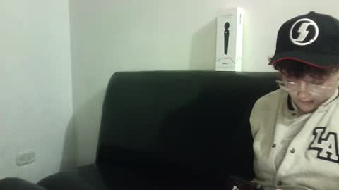 Megan and sophi online show from 02-08-25, 07:59