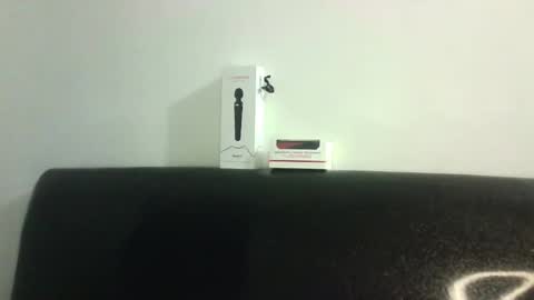 Megan and sophi online show from 02-24-25, 05:00