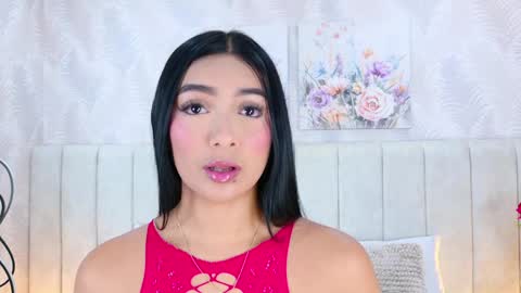 Carolina Paez online show from 04-20-26, 12:19