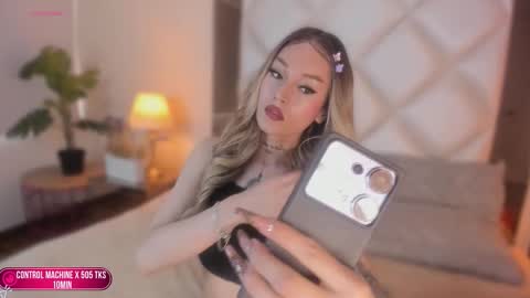 Megan online show from 10-07-25, 02:25