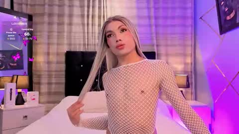 megan do santos online show from 11-17-25, 07:41