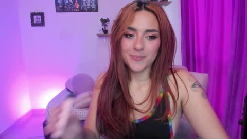 Snapshot of megan_ricci chatting on 02-03-25, 10:43                 Laura                 online show from 02-03-25, 10:43