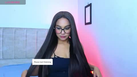 Snapshot of megan_rl chatting on 12-22-25, 08:33 Megan online show from 12-22-25, 08:33