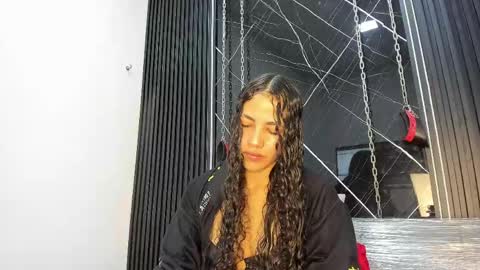 Megan Siner online show from 04-18-26, 11:36