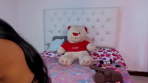 Snapshot of megan_stathan chatting on 02-14-26, 06:37 Megan online show from 02-14-26, 06:37