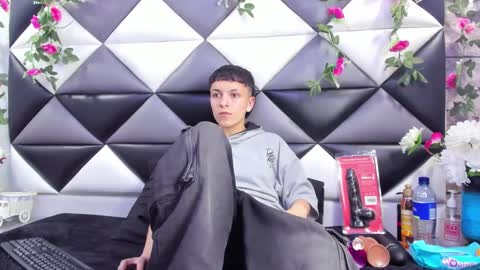 Snapshot of megan_thompsonn_ chatting on 09-27-25, 02:38 megan_thompsonn_ online show from 09-27-25, 02:38