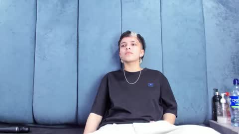Snapshot of megan_thompsonn_ chatting on 04-23-26, 02:24 megan_thompsonn_ online show from 04-23-26, 02:24