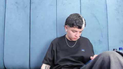 Snapshot of megan_thompsonn_ chatting on 05-27-26, 02:19 megan_thompsonn_ online show from 05-27-26, 02:19
