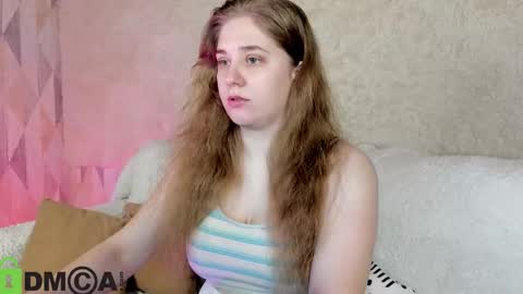 Megan Mon Fri  1600-2200pm Tue Wen Sat 0900-1600pm online show from 11-19-25, 05:24