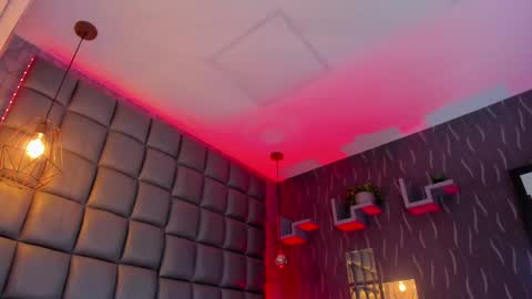 Megan online show from 04-17-26, 07:50