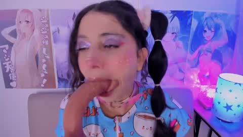 Snapshot of megan_yagami chatting on 01-24-25, 02:18 Megan online show from 01-24-25, 02:18