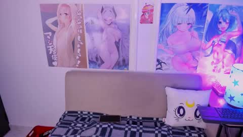 Snapshot of megan_yagami chatting on 02-16-25, 10:32 Megan online show from 02-16-25, 10:32