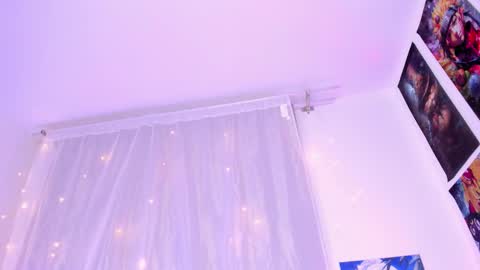 Snapshot of megan_yagami chatting on 10-31-25, 02:56 Megan online show from 10-31-25, 02:56