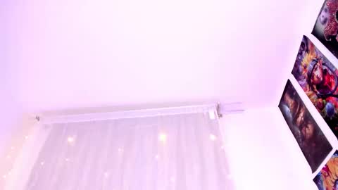 Snapshot of megan_yagami chatting on 11-30-25, 03:43 Megan online show from 11-30-25, 03:43