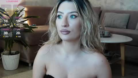 Snapshot of meganblazex chatting on 05-08-26, 07:30 Megan online show from 05-08-26, 07:30