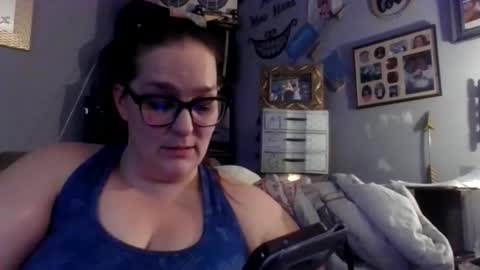 Snapshot of megancasares157 chatting on 03-18-26, 06:49 SexyDirtyBitch online show from 03-18-26, 06:49