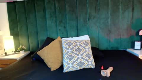 Snapshot of meganevanss___ chatting on 06-07-26, 11:41 MEGAN EVANS online show from 06-07-26, 11:41