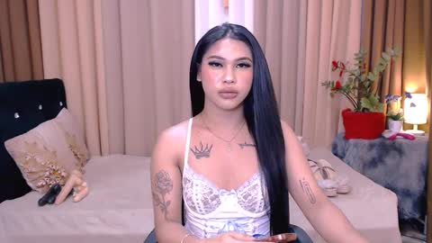 Snapshot of meganfoxx07 chatting on 02-27-25, 05:24 Megan online show from 02-27-25, 05:24