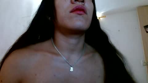 Snapshot of meganharry chatting on 06-30-26, 02:18 meganharry online show from 06-30-26, 02:18