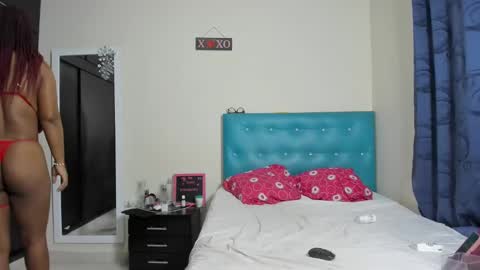 Snapshot of meganhotxx2 chatting on 01-09-25, 07:21 megan online show from 01-09-25, 07:21