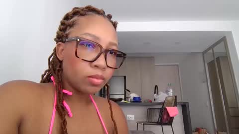 megan        online show from 03-21-26, 01:26