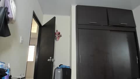 Snapshot of meganhotxx2 chatting on 04-22-26, 02:29 megan online show from 04-22-26, 02:29