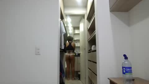 megan        online show from 06-13-26, 01:25