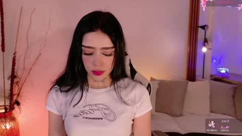 Snapshot of meganlake chatting on 05-02-26, 01:38 megan lake online show from 05-02-26, 01:38