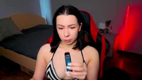 meganluss online show from 05-19-26, 03:24