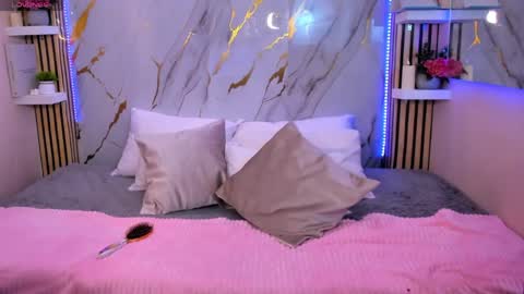 meganlust11 online show from 05-15-26, 11:01