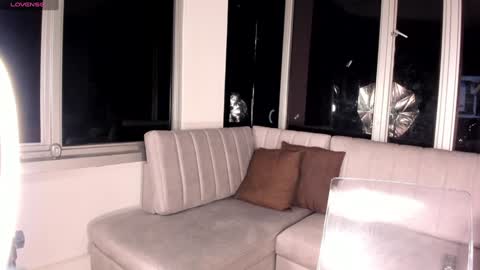 Snapshot of megann__sweet chatting on 01-20-25, 10:40 Mara online show from 01-20-25, 10:40