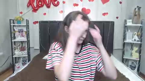 Snapshot of meganpirs chatting on 07-05-26, 04:19 MeganPirs online show from 07-05-26, 04:19