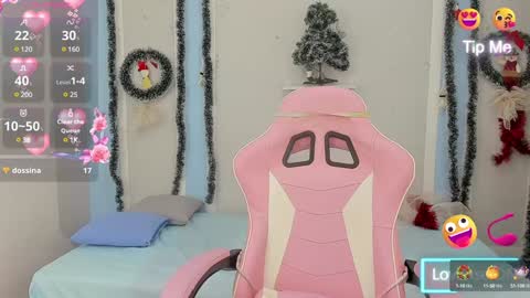 Snapshot of meganqueen2 chatting on 12-22-24, 02:06 Megan Queen online show from 12-22-24, 02:06