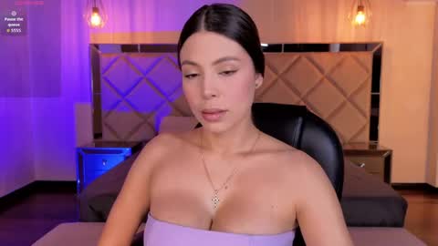 Snapshot of meganscottx chatting on 05-26-26, 11:39 Megan online show from 05-26-26, 11:39
