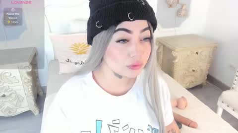 Megan online show from 10-14-25, 11:22