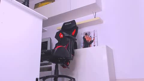 Megan online show from 02-11-25, 09:56